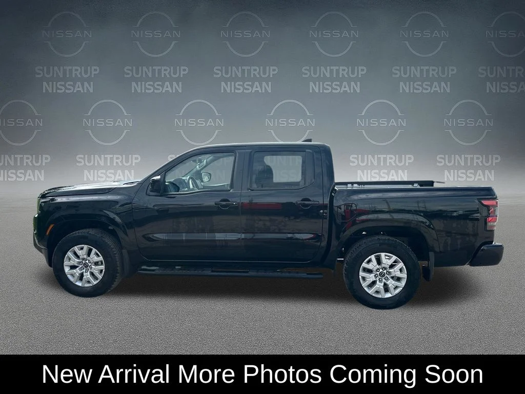 Used 2023 Black Nissan SV image 3