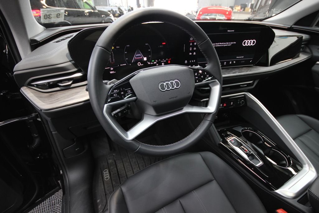2025 Audi Q5 Premium - Photo 17