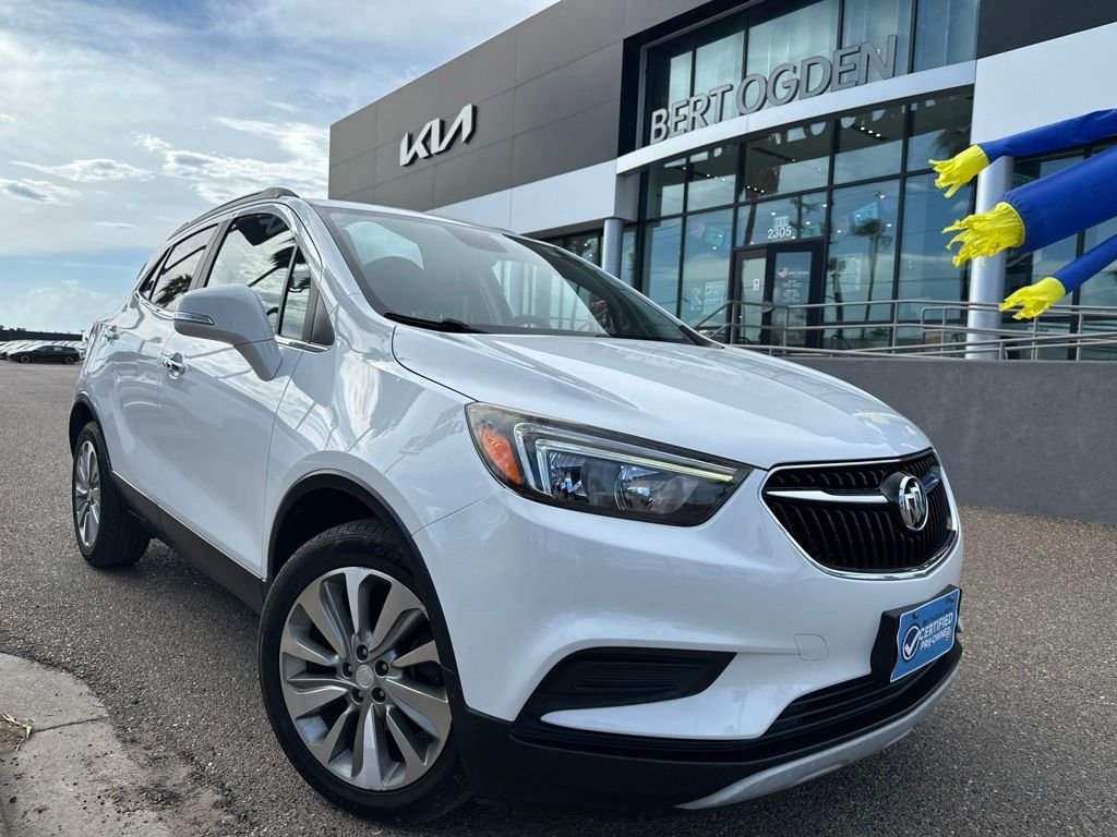 Used 2017 White Buick Preferred image 1
