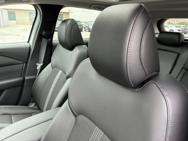 New 2026 Wind Chill Pearl Mazda 2.5 S Preferred AWD image 18