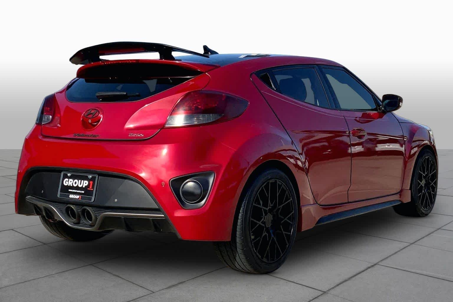 Used 2017 Boston Red Metallic Hyundai Turbo image 12