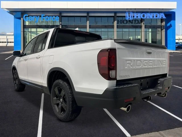 New 2026 Platinum White Pearl Honda Black Edition image 3