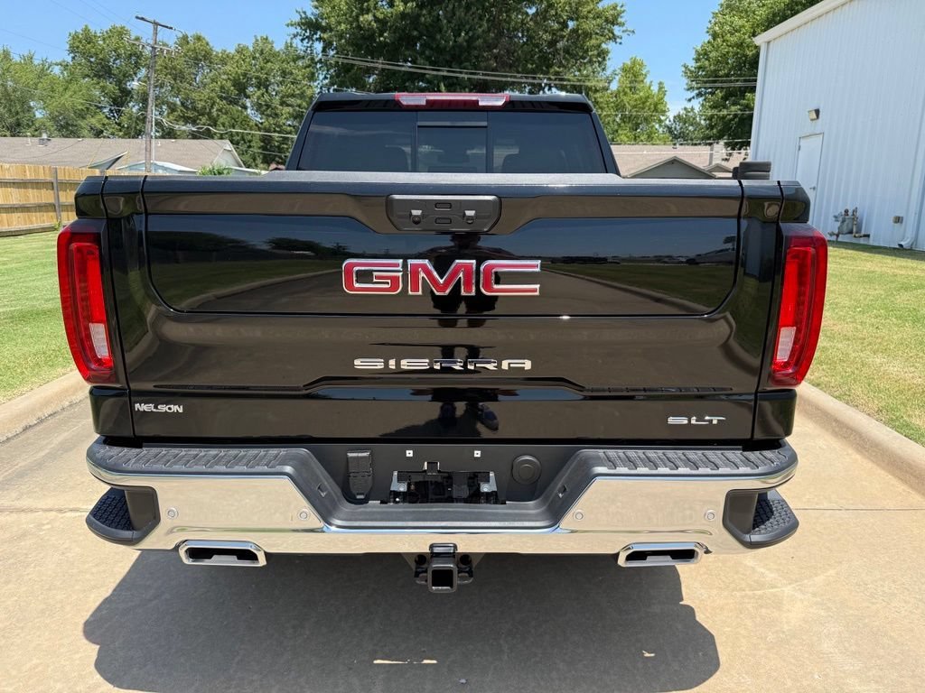 New 2026 Onyx Black GMC SLT image 4