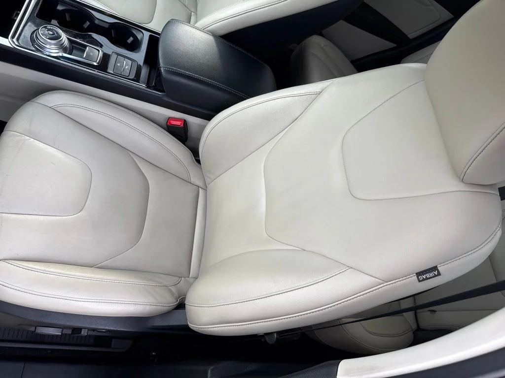 Used 2020 Black Ford Titanium image 3