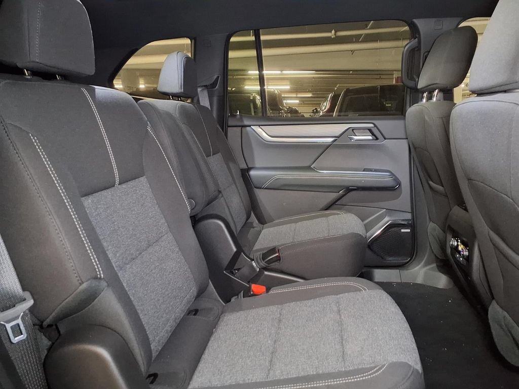 2026 GMC Acadia Elevation - Photo 19