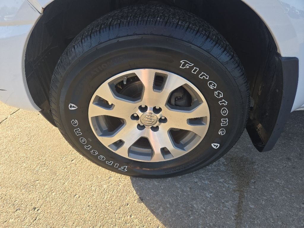 Used 2012  Suzuki Sport image 30