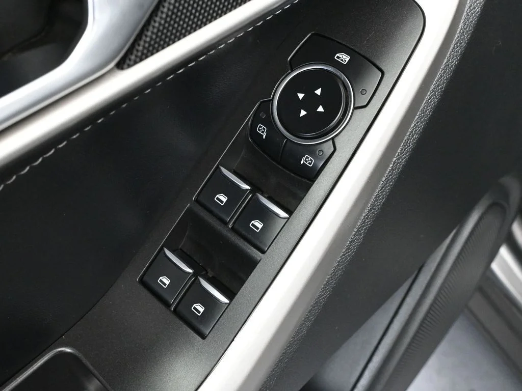 2023 Ford Explorer XLT - Photo 19