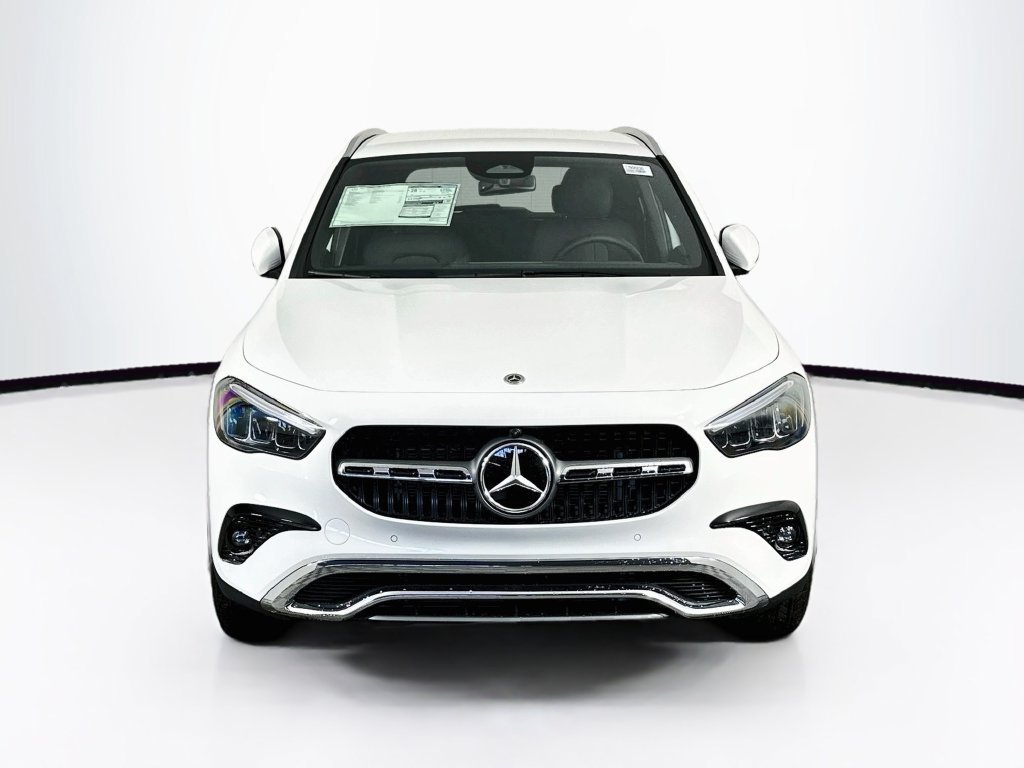 New 2026 Polar White Mercedes-Benz GLA 250 image 32