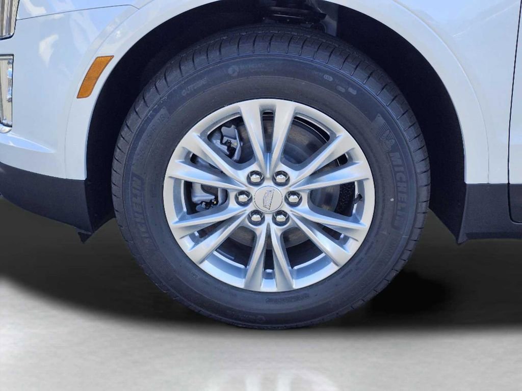 2026 Cadillac XT5 Luxury - Photo 4