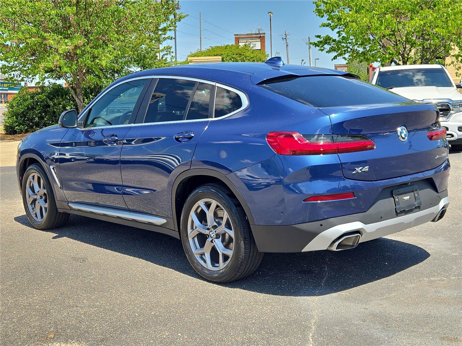 2022 BMW X4 30i - Photo 8