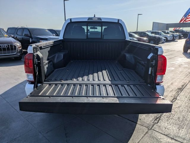 Used 2017 White Toyota SR image 12