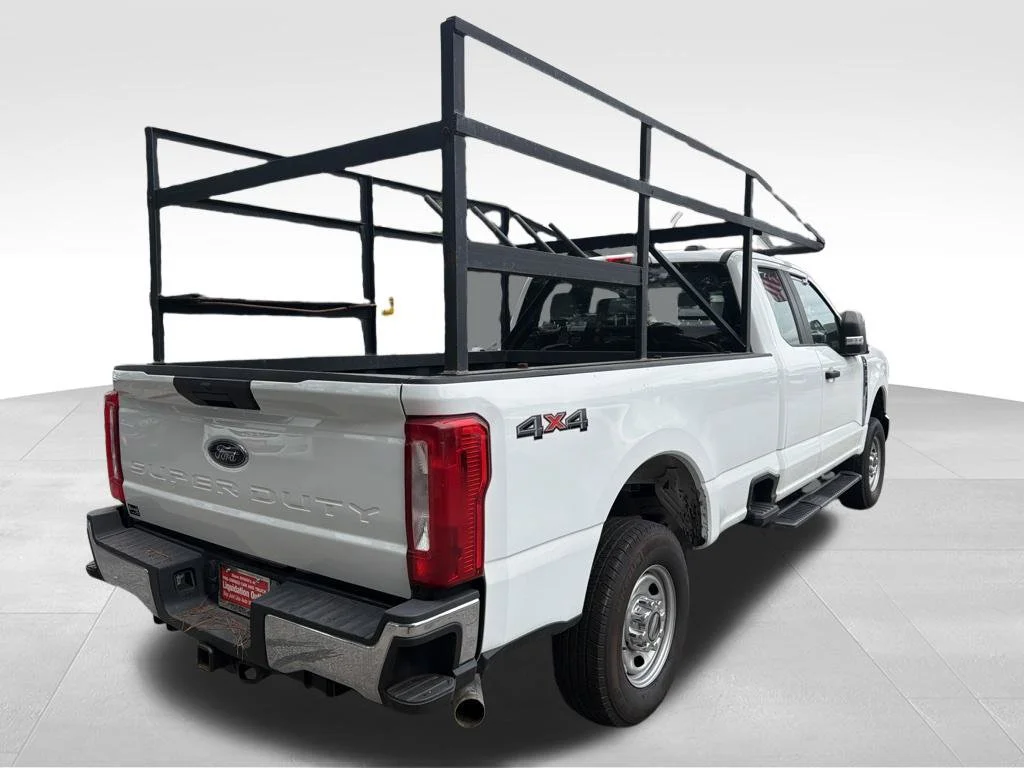 Used 2024 White Ford XL image 9