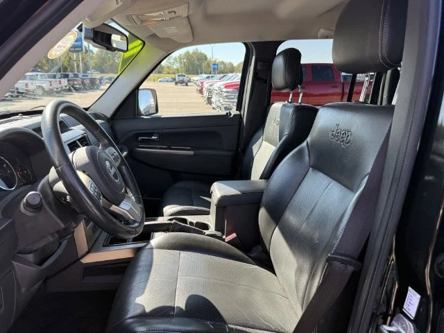 Used 2011 Black Jeep Limited image 10