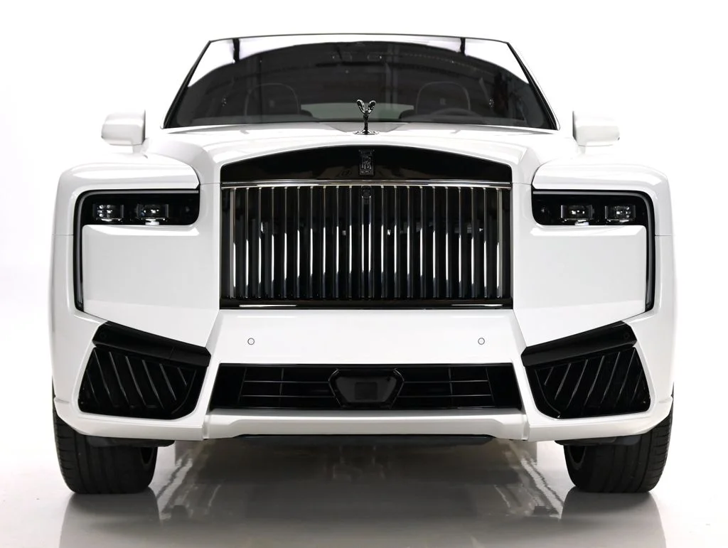 New 2027 English White Rolls-Royce Black Badge image 16