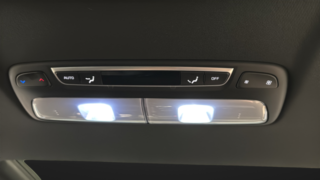 Used 2025 Black Kia SX X-Line image 38