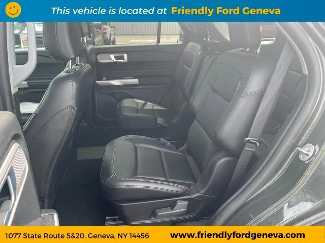Used 2024 Green Metallic Ford XLT image 32