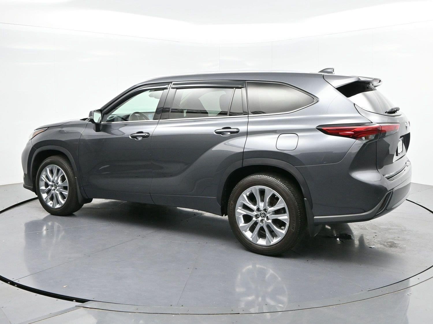 Used 2021 Magnetic Gray Metallic Toyota Limited image 5