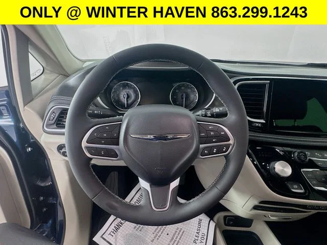 Used 2022 Blue Chrysler Touring L image 11
