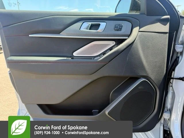 New 2026 Space White Metallic Ford ST image 18