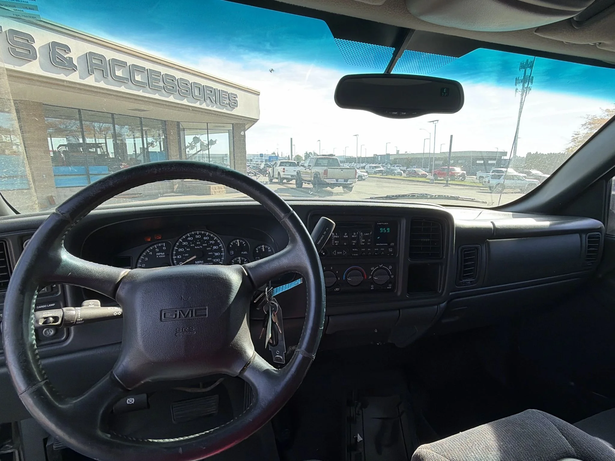 Used 2002 Gold GMC SLE image 20