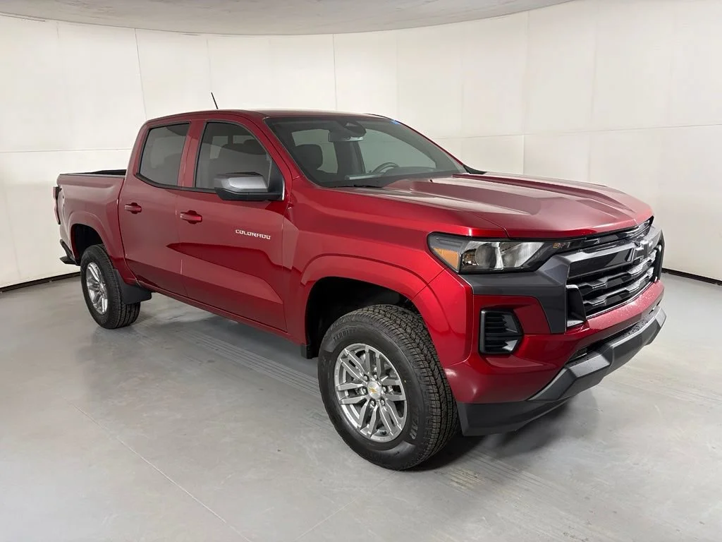 New 2026 Radiant Red Tintcoat Chevrolet LT image 2