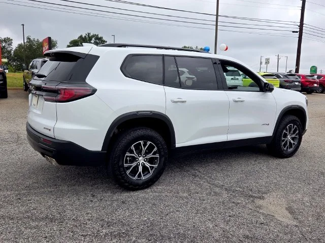 Used 2026 White GMC AT4 image 17