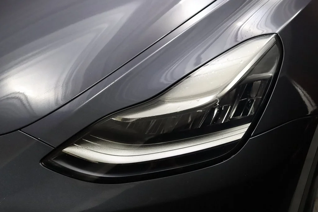 Used 2020 Solid Black Tesla Long Range image 5