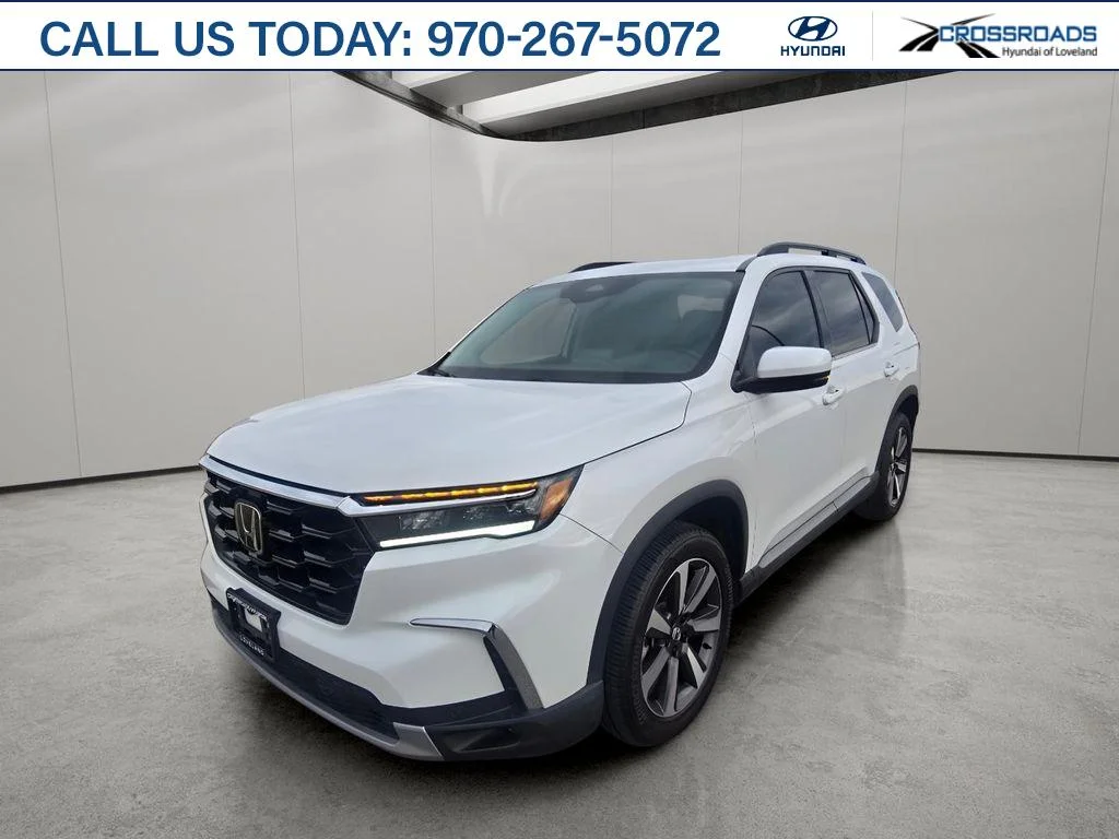2024 Honda Pilot Touring AWD's photo