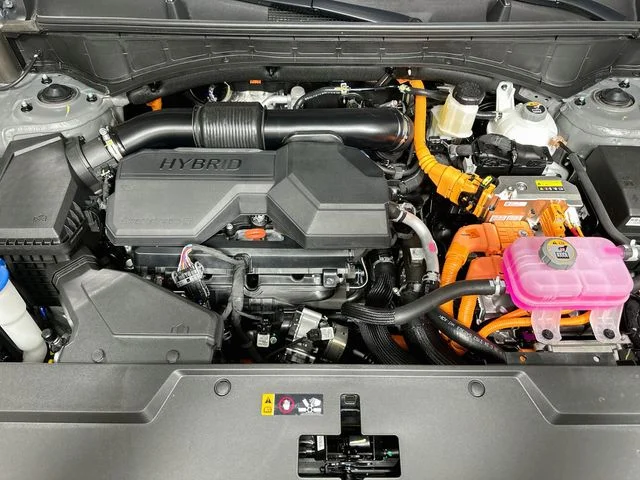 New 2026 Hyundai SANTA FE HYBRID SE