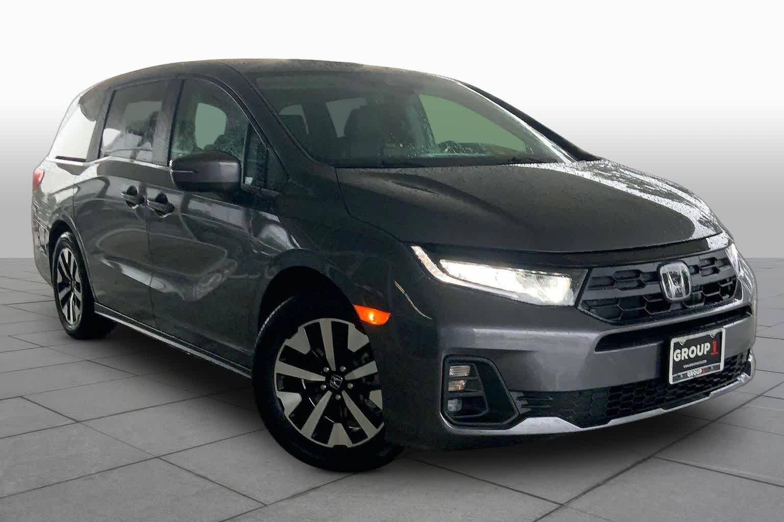 Used 2026 Modern Steel Metallic Honda EX-L image 3