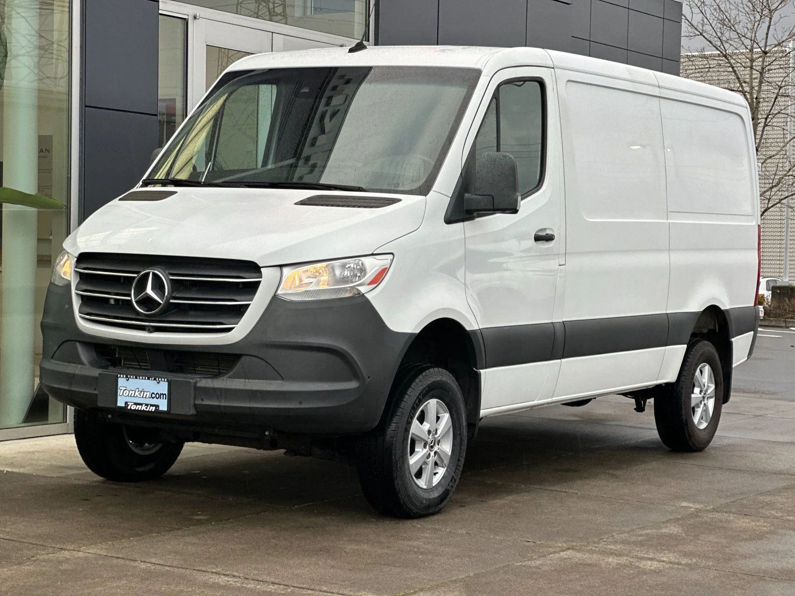 Used 2020 Arctic White Mercedes-Benz Cargo 144 WB image 7
