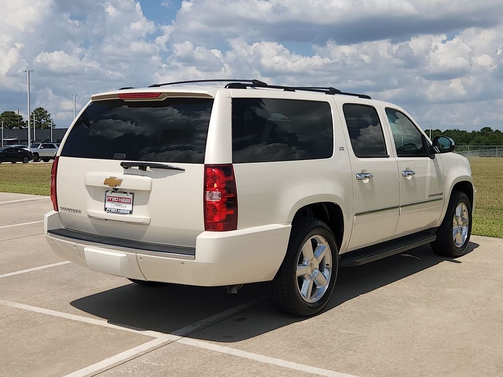 Used 2013 White Chevrolet LTZ image 5