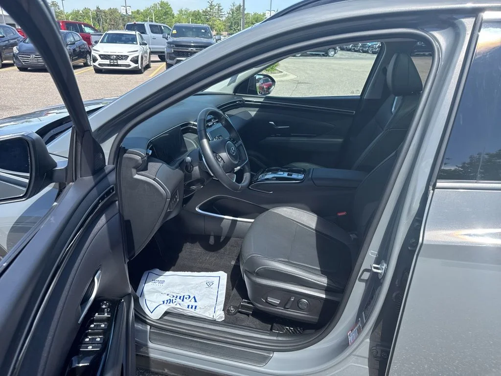 Used 2024 Hampton Gray Hyundai Limited image 13