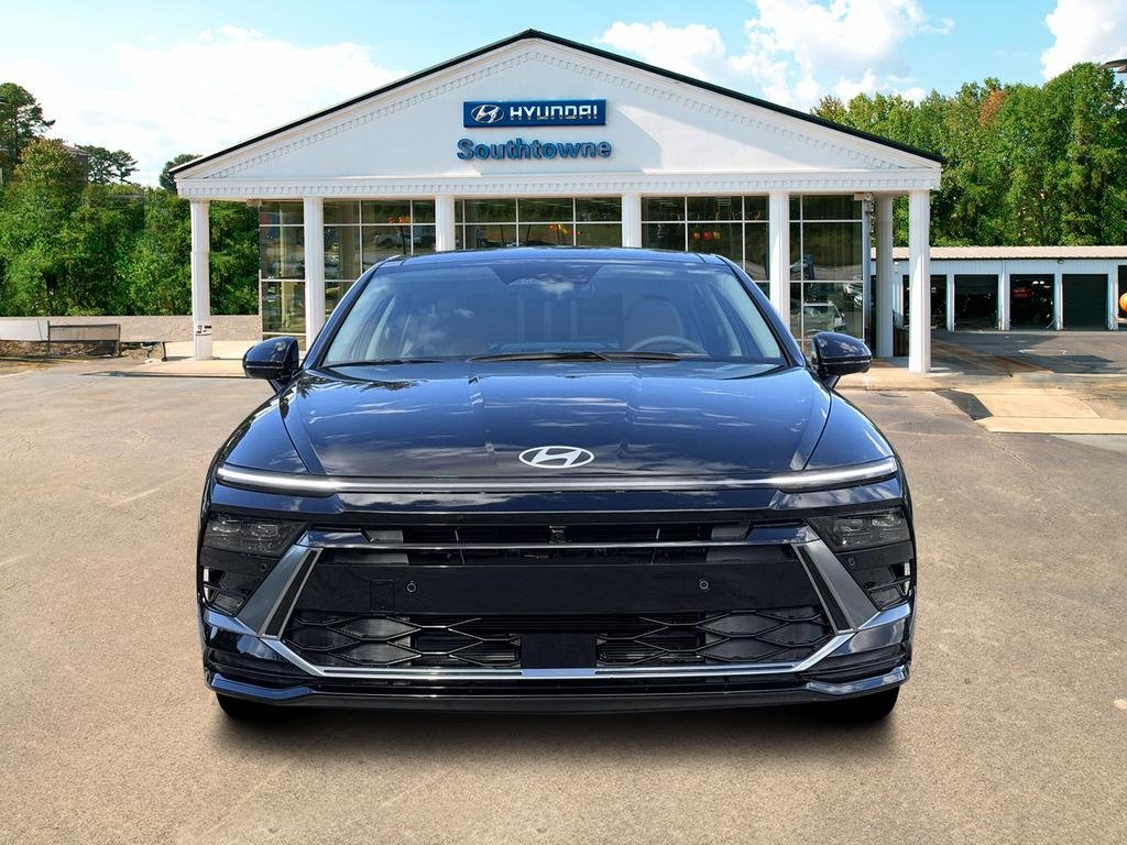 New 2026 Black Hyundai Limited image 12