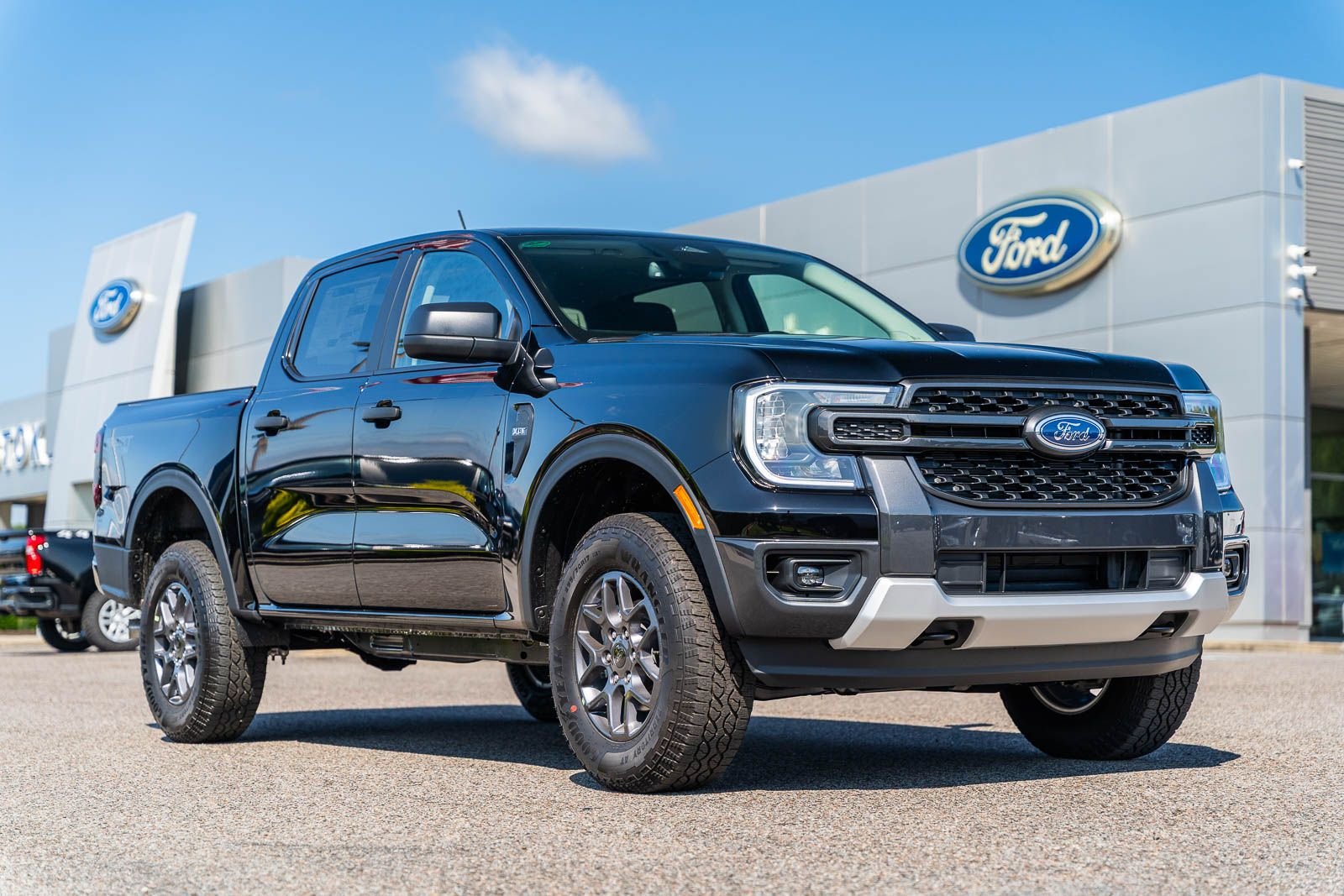 New 2026 Shadow Black Ford XLT image 1