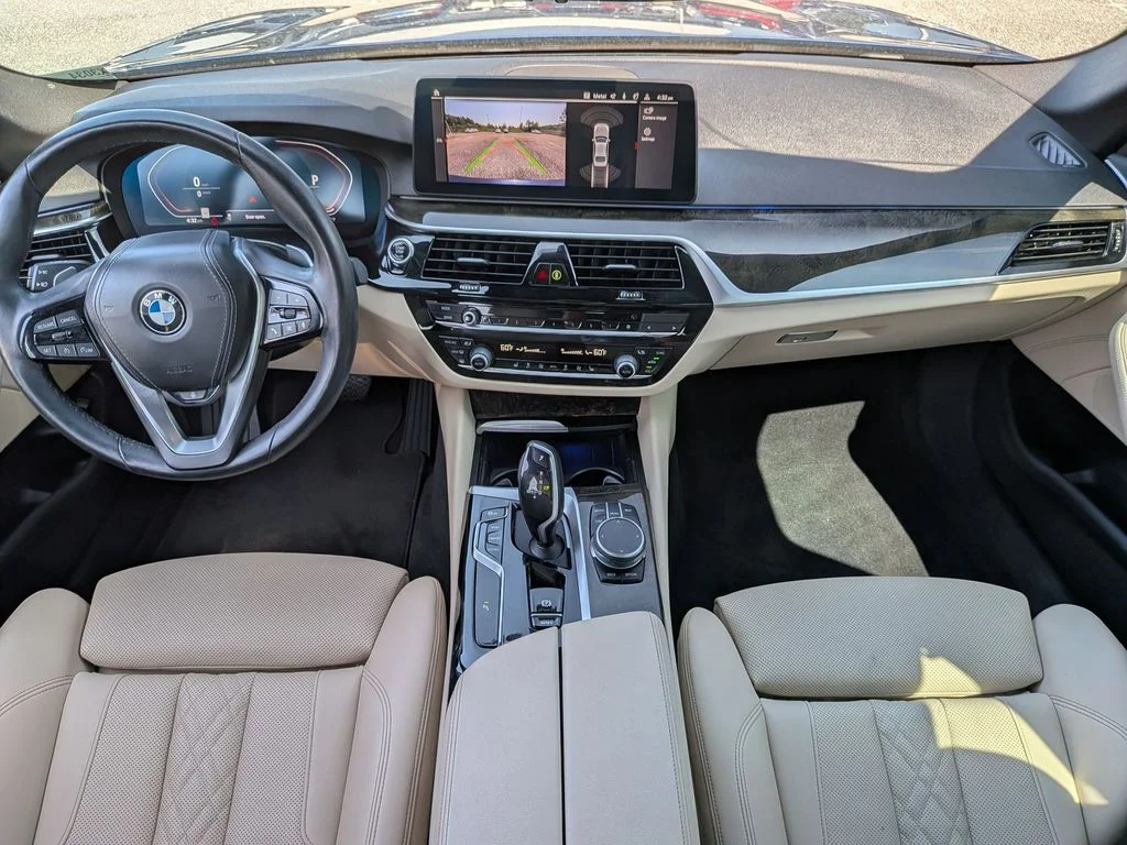Used 2022 Blue BMW 530i xDrive image 25