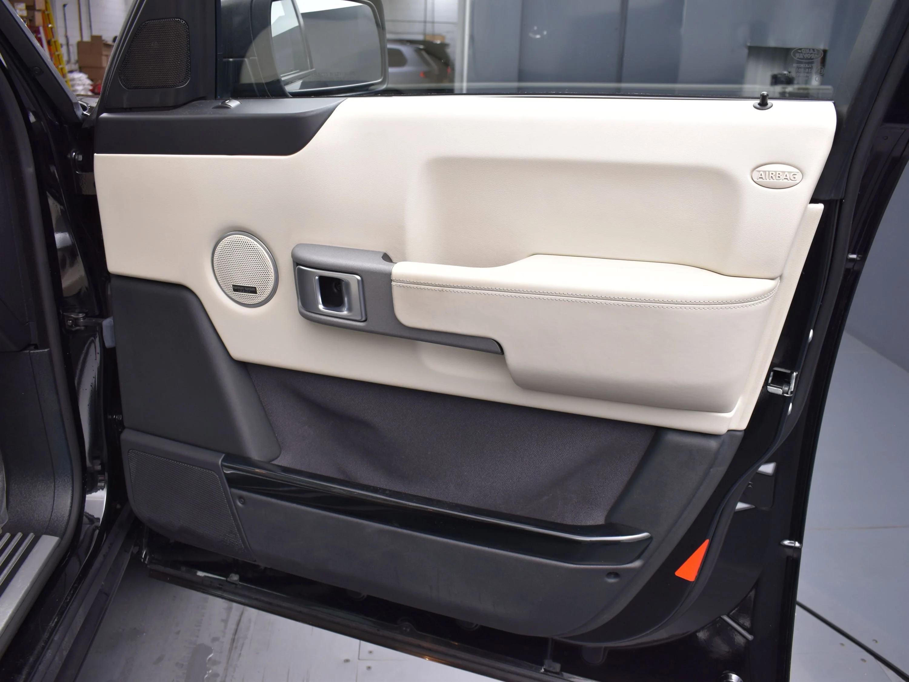 Used 2006 Java Black Land Rover SC image 19