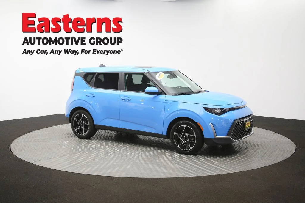 Used 2023 Blue Kia EX image 51