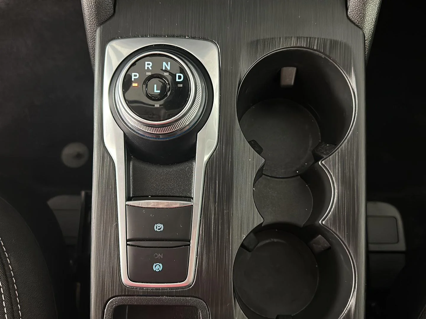Used 2023 Agate Black Metallic Ford Active image 36