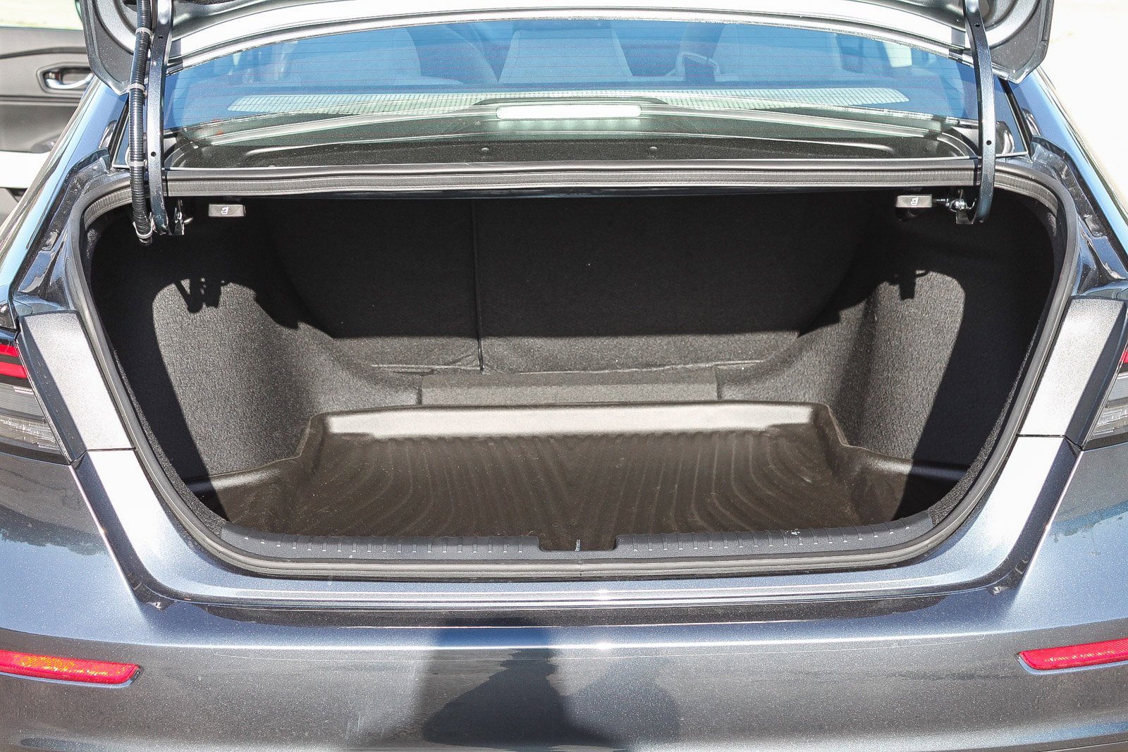2026 Honda Accord SE - Photo 13