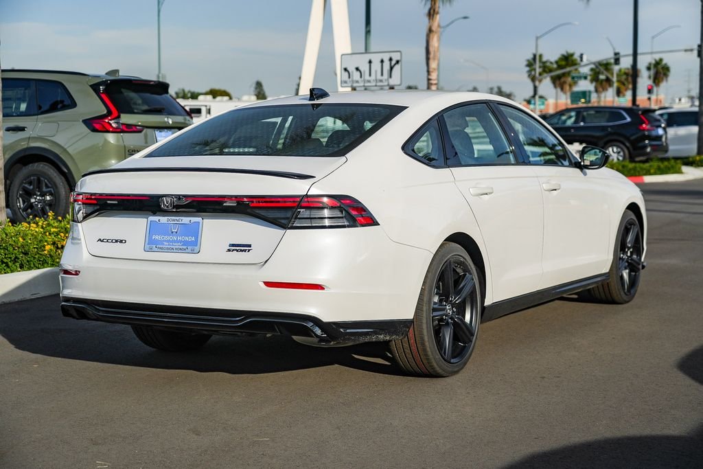 New 2026 Platinum White Pearl Honda Sport-L image 9