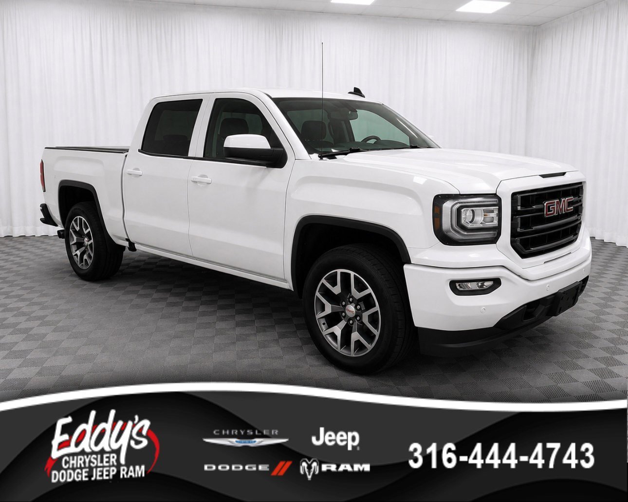 2016 GMC Sierra 4WD Crew Cab Short Box SLT's photo