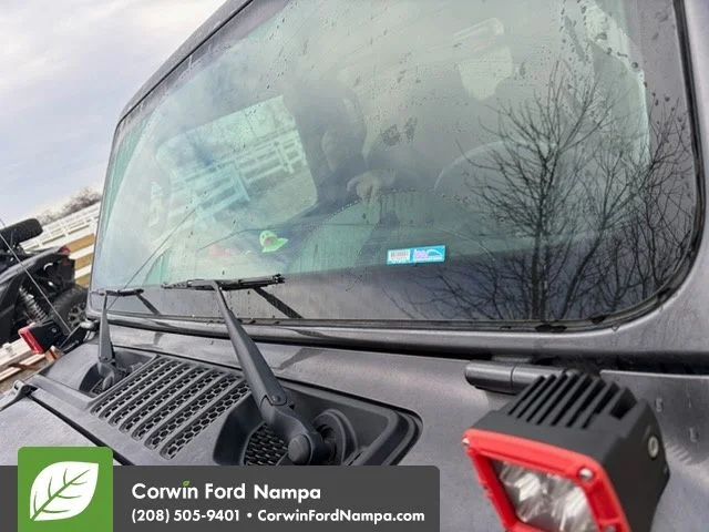 Used 2019 Gray Jeep Unlimited Sport S image 4