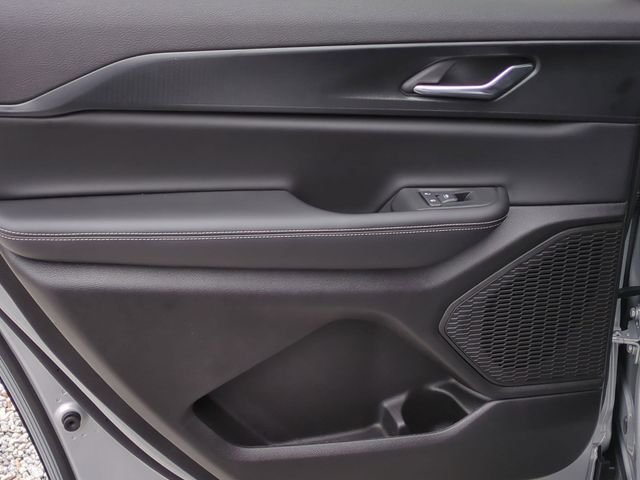 2025 Jeep Grand Cherokee L Altitude - Photo 28