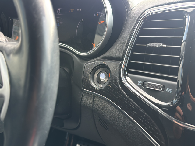 Used 2020 Blue Jeep Summit image 13