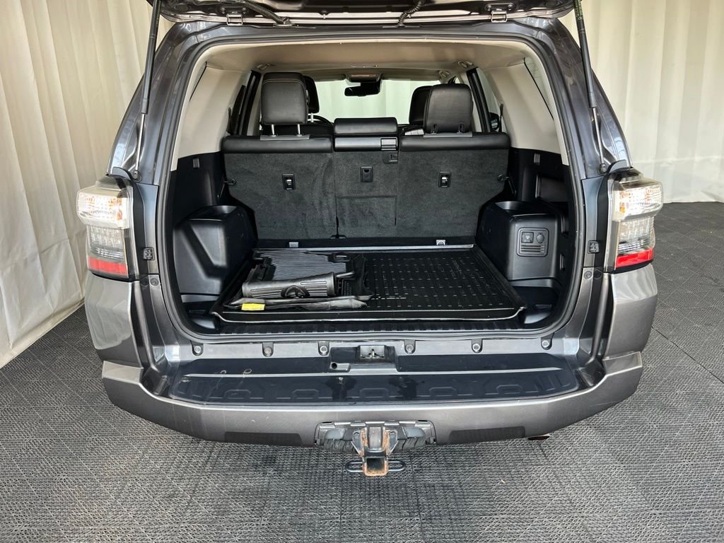 Used 2023 Gray Toyota SR5 Premium image 29