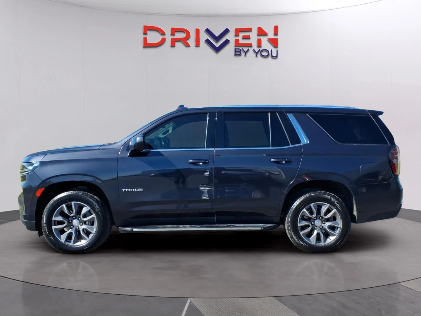 Used 2022 Dark Ash Metallic Chevrolet LT image 3