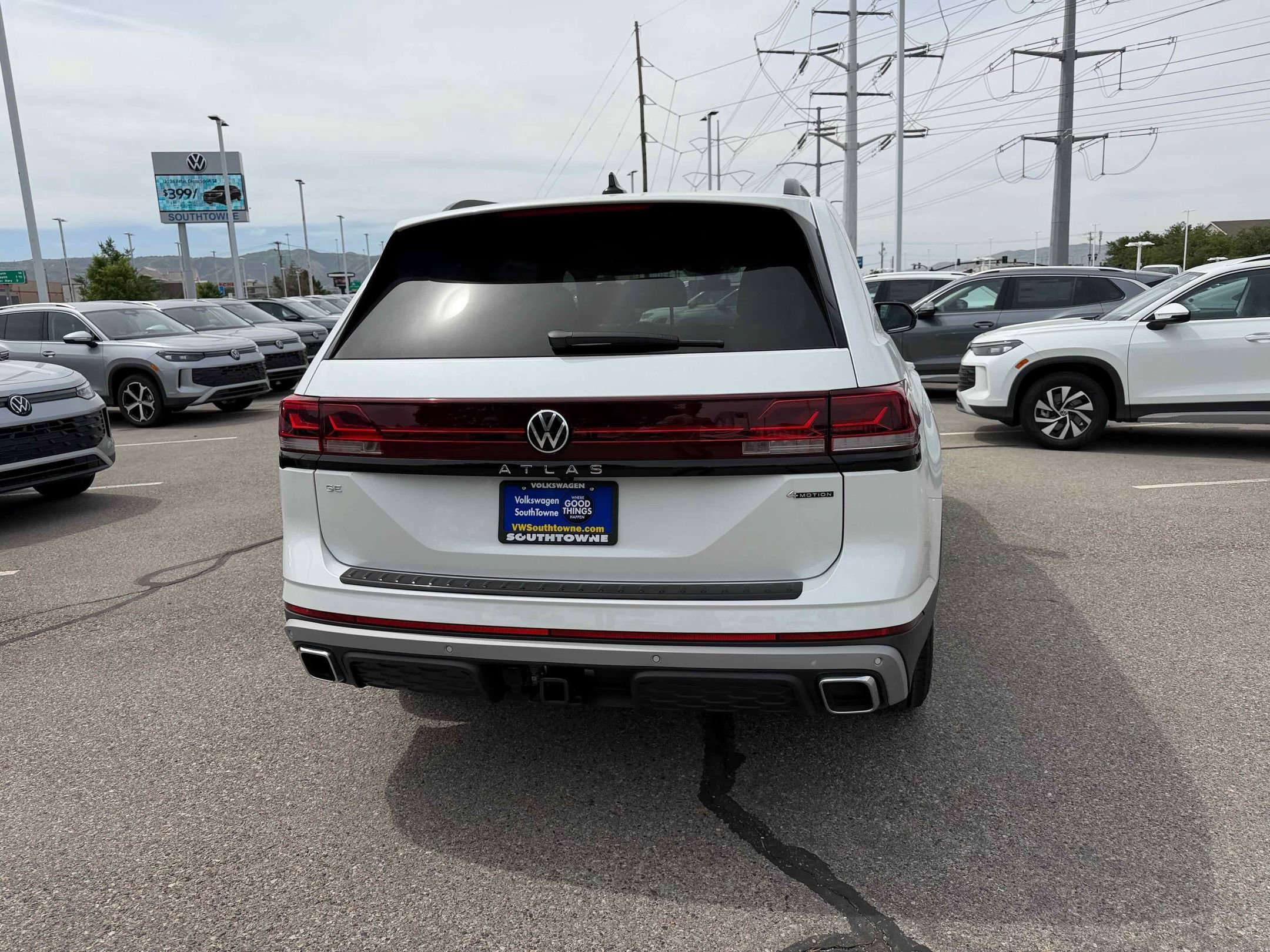 New 2026 Pearl Volkswagen 2.0T Peak Edition image 7