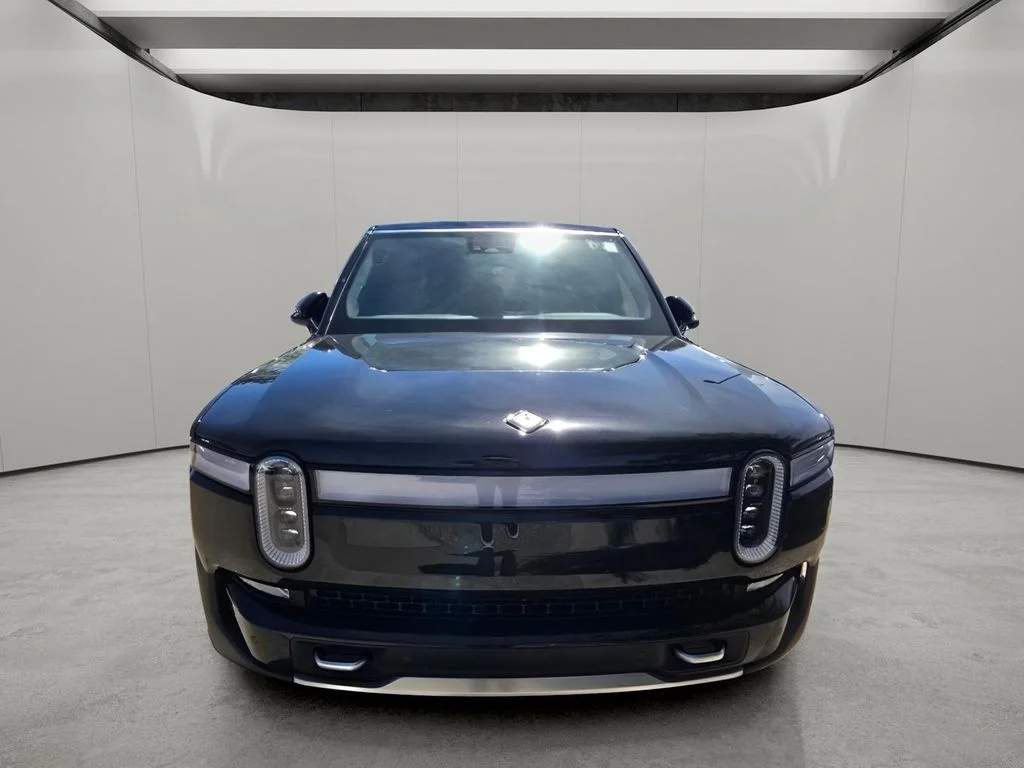 Used 2024 Midnight Rivian Adventure image 15