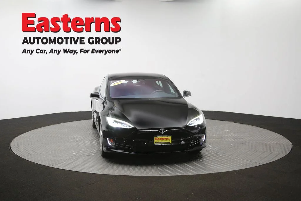 Used 2018 Black Tesla 75D image 49